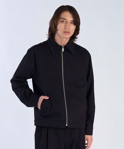 agnes b.(アニエスベー)の「メンズ コットン 長袖 ジップアップジャケット "Chet"(ダウンジャケット/コート・メンズ・ブラック・2/1/0/3)」の11枚目の写真
