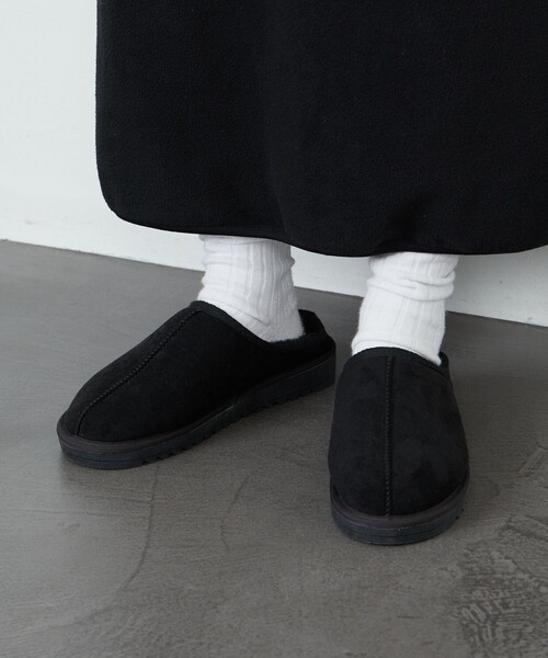 FREAK'S STORE(フリークスストア)の「限定展開 センターシーム ムートン モックシューズ(ブーツ・レディース・ブラック/キャメル/グレー/ベージュ・38/37/36)」の21枚目の写真