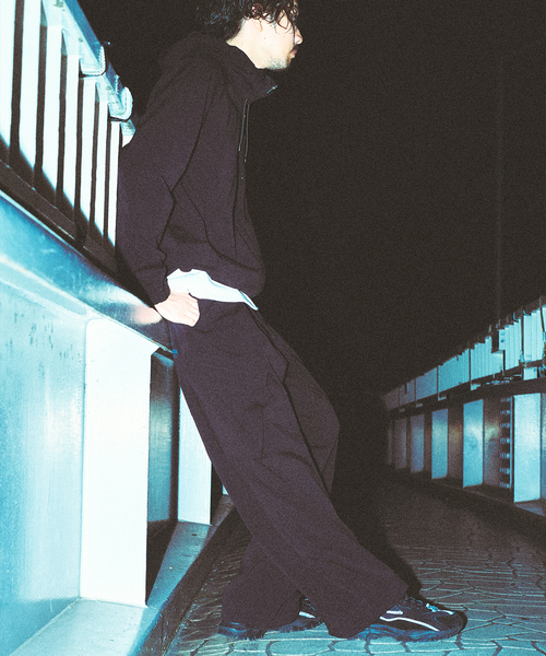 417 EDIFICE（フォーワンセブンエディフィス）の「”WASHER NYLON” RNカーゴパンツ（カーゴパンツ・メンズ・ブラック/チャコールグレー・LARGE/MEDIUM）」の16枚目の写真