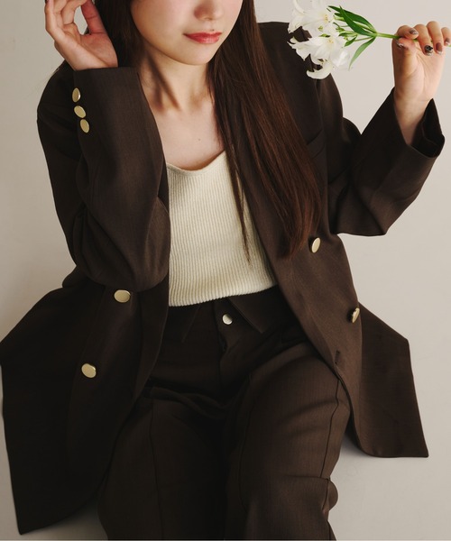 fupel（フぺル）の「Double button tailored jacket / ダブルボタンテーラードジャケット（テーラードジャケット・レディース・アイボリー/ブラウン/ネイビー・FREE）」の8枚目の写真