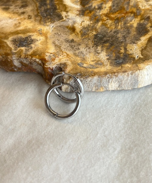 ciite'(シーテ)の「【 金属アレルギー対応 】 シンプルワンタッチ ミニフープピアス サージカルステンレス (両耳用)(ピアス(両耳用)・レディース・シルバー/ゴールド・FREE)」の11枚目の写真