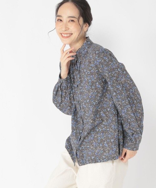 studio CLIP（スタディオクリップ）の「【3シーズンシリーズ】シングルガーゼ襟フリルブラウス（シャツ/ブラウス・レディース・グレー/オフホワイト/ブラック/ピンク/サックスブルー/チャコール/イエロー/アイボリー/ベージュ・LARGE/MEDIUM）」の4枚目の写真