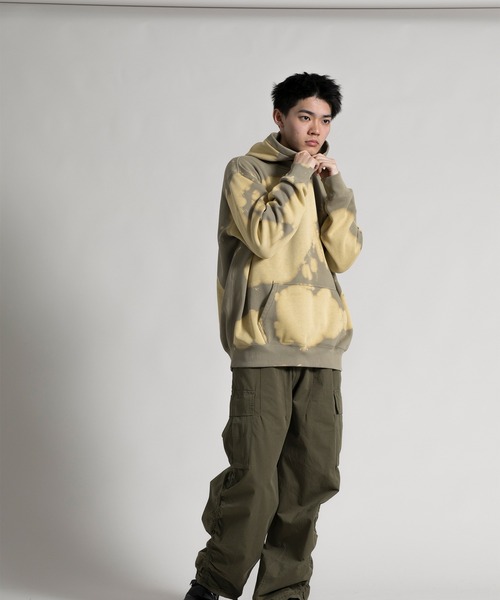 aimoha（アイモハ）の「【aimoha neo】裏起毛 Bleaching Processed Hoodie (AW)（パーカー・メンズ・ダークグレー/ベージュ・1/2/3/4）」の6枚目の写真