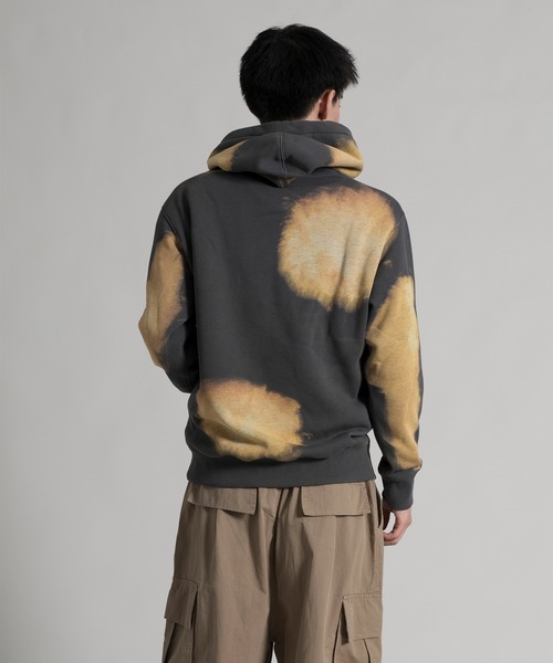 aimoha（アイモハ）の「【aimoha neo】裏起毛 Bleaching Processed Hoodie (AW)（パーカー・メンズ・ダークグレー/ベージュ・1/2/3/4）」の20枚目の写真