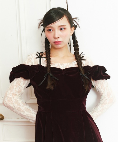 REDYAZEL（レディアゼル）の「ローズブローチレーストップス（Tシャツ/カットソー・レディース・ブラック/ホワイト・FREE）」の9枚目の写真