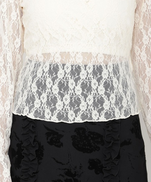 REDYAZEL（レディアゼル）の「ローズブローチレーストップス（Tシャツ/カットソー・レディース・ブラック/ホワイト・FREE）」の17枚目の写真