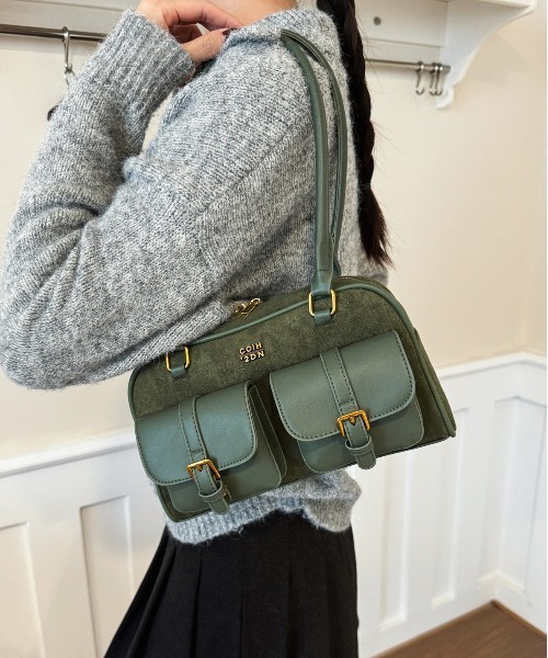 FREE STYLISTS(フリー スタイリスト)の「Y2K マルチポケットショルダーバッグ レトロ バックルデザインBAG / 500mlペットボトル収納可能(ショルダーバッグ・レディース・ブラウン/ブラック/ダークブラウン/ワイン/カーキ・FREE)」の12枚目の写真