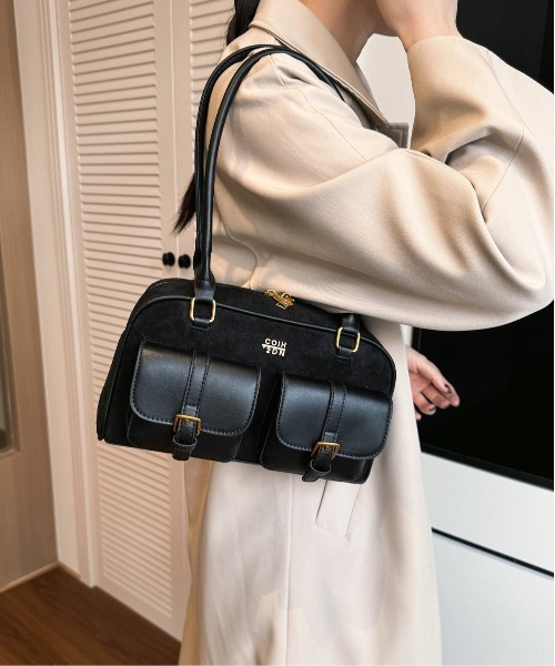 FREE STYLISTS(フリー スタイリスト)の「Y2K マルチポケットショルダーバッグ レトロ バックルデザインBAG / 500mlペットボトル収納可能(ショルダーバッグ・レディース・ブラウン/ブラック/ダークブラウン/ワイン/カーキ・FREE)」の14枚目の写真