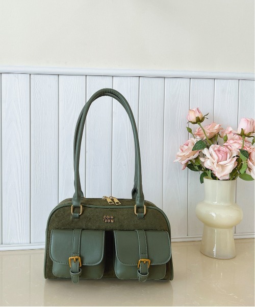 セール】Y2K マルチポケットショルダーバッグ レトロ バックルデザイン