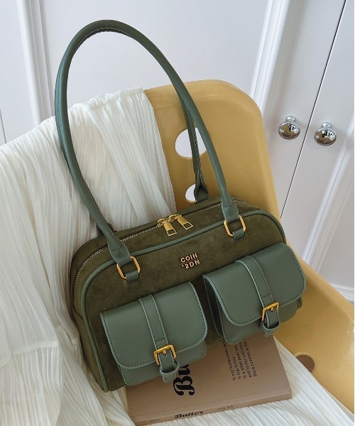 セール】Y2K マルチポケットショルダーバッグ レトロ バックルデザイン