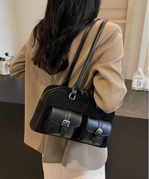 セール】Y2K マルチポケットショルダーバッグ レトロ バックルデザイン