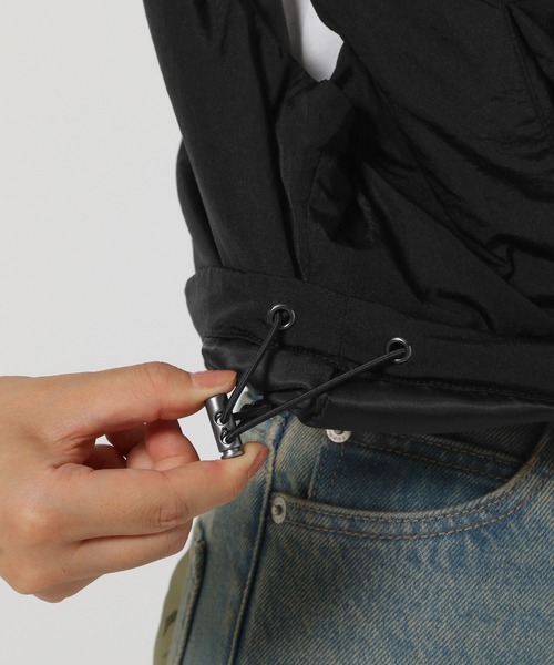 LOWRYS FARM（ローリーズファーム）の「ナカワタショートベスト 133588（ダウンベスト・レディース・ベージュ/ブラック・FREE）」の21枚目の写真