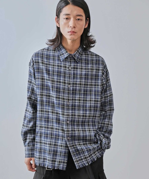 JUNRED（ジュンレッド）の「オンブレチェックシャツ（シャツ/ブラウス・メンズ・ブラック/ベージュ系その他/ブルー系その他4・S/M/L）」の2枚目の写真