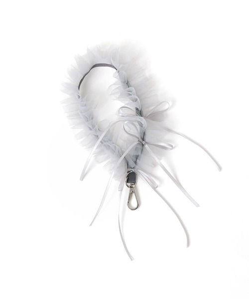 FOREVER 21（フォーエバー トゥエンティーワン）の「チュールリボンショートストラップ（スマホグッズ・レディース・グレー/ブラック・FREE）」の3枚目の写真