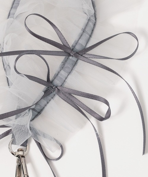 FOREVER 21（フォーエバー トゥエンティーワン）の「チュールリボンショートストラップ（スマホグッズ・レディース・グレー/ブラック・FREE）」の15枚目の写真