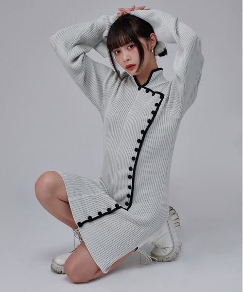 favclo.（ファブクロ）の「China Line Knit Dress / チャイナラインニットワンピース（ワンピース・レディース・ライトホワイト/ブラック・FREE）」の14枚目の写真