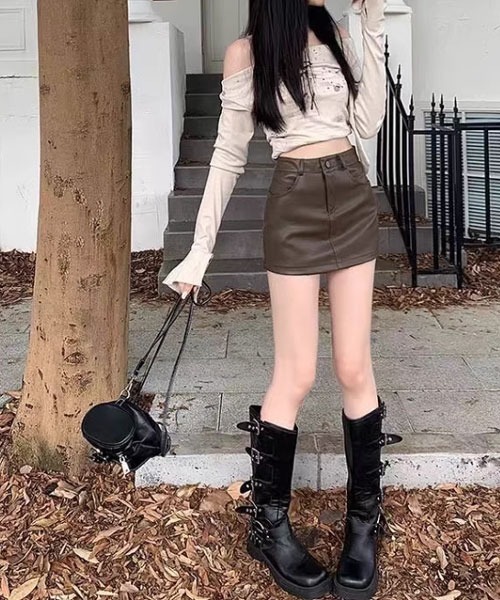 Mayree】合成皮革 台形 ミニスカート（スカート）｜Mayree（メイリー