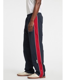 GUESS JEANS（ゲスジーンズ）の「GUESS JEANS Windbreaker Pant ウィンドブレーカーパンツ（その他パンツ）」