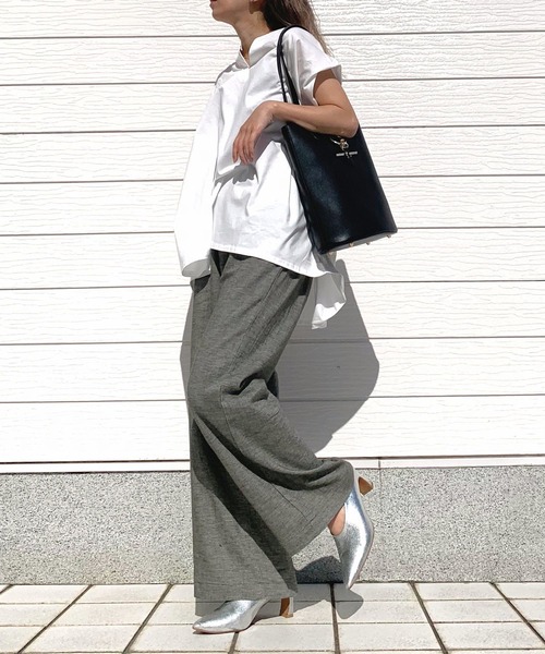 Q(キュー)の「チェーン付きバケットトート(トートバッグ・レディース・ブラック/ベージュ・ONE SIZE)」の22枚目の写真