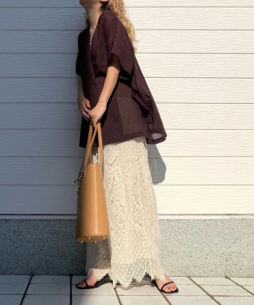 Q(キュー)の「チェーン付きバケットトート(トートバッグ・レディース・ブラック/ベージュ・ONE SIZE)」の10枚目の写真