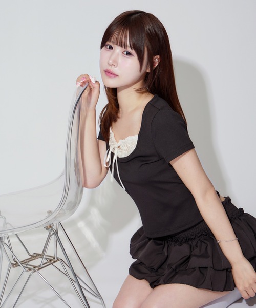 ALLuRing ChaRm(アリュリングチャーム)の「Square Neck Ruffle Ribbon Tops / スクエアネックフリルリボントップス(シャツ/ブラウス・レディース・ブラック/ブラック系その他・FREE)」の22枚目の写真