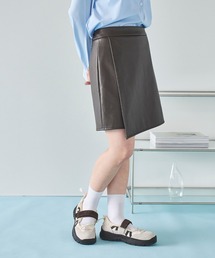 フェイクレザーミニ丈アシメスカート