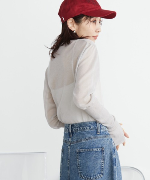 Auntie Rosa Holiday(アンティローザホリデー)の「ラメシアーロングリブサムホールニット(ニット/セーター・レディース・ブルー/ピンク/グレー・FREE)」の4枚目の写真