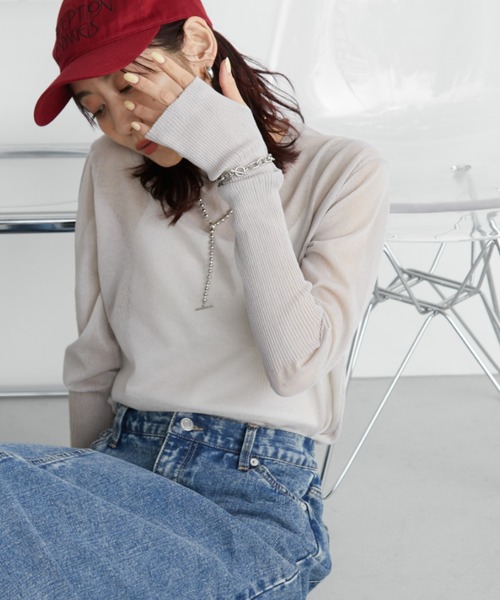 Auntie Rosa Holiday(アンティローザホリデー)の「ラメシアーロングリブサムホールニット(ニット/セーター・レディース・ブルー/ピンク/グレー・FREE)」の15枚目の写真