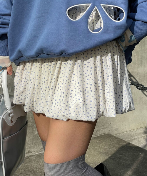 HELLO.SANFRANCISCO(ハローサンフランシスコ)の「【HELLO.SANFRANCISCO/ハローサンフランシスコ】小花柄バルーンスカート(スカート・レディース・オフホワイト/ネイビー・ONE SIZE)」の6枚目の写真