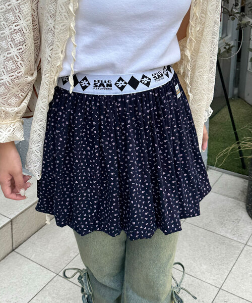 HELLO.SANFRANCISCO(ハローサンフランシスコ)の「【HELLO.SANFRANCISCO/ハローサンフランシスコ】小花柄バルーンスカート(スカート・レディース・オフホワイト/ネイビー・ONE SIZE)」の15枚目の写真