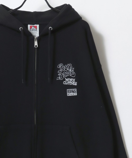 BEN DAVIS(ベンデイビス)の「BEN DAVIS/ベンデイビス ROUGH IDEAS ZIP HOODIE/オーバーサイズ 裏毛 ストリート バックプリント ロゴ ワンポイント刺繍 スウェット ジップアップパーカー フーディー/レディース メンズ(パーカー・メンズ・アッシュグレー/ダークブラウン/ブラック・XL/M/L)」の4枚目の写真