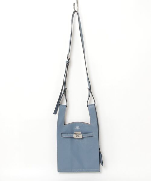 beautiful people(ビューティフルピープル)の「beautiful people/ビューティフルピープル/market shoulder bag in shrink leather(ショルダーバッグ・レディース・キャメル/その他18/ブラック・F)」の3枚目の写真