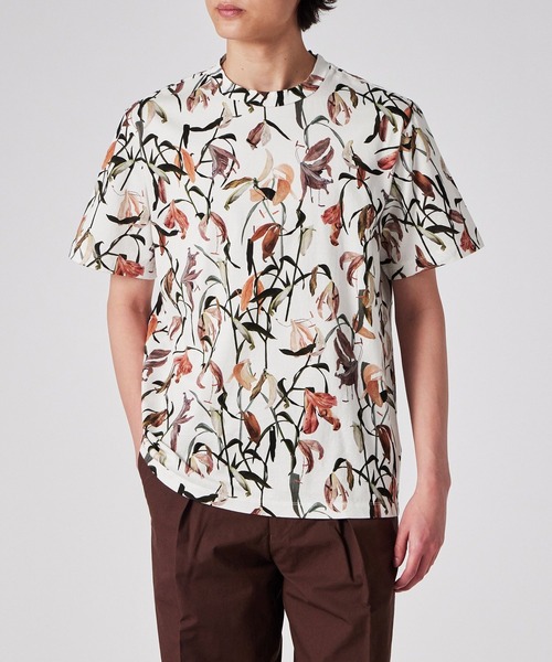 Paul Smith(ポールスミス)の「フェイデッドリリープリント Tシャツ / 153660 919T(Tシャツ/カットソー・メンズ・オフホワイト/ブラック・MEDIUM/LARGE/X-LARGE)」の4枚目の写真