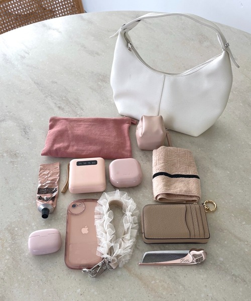 mysty woman(ミスティウーマン)の「ワンショルダーBAG 453136(ショルダーバッグ・レディース・ホワイト/ブラック/グリーン系その他/ブラウン系その他・FREE)」の22枚目の写真