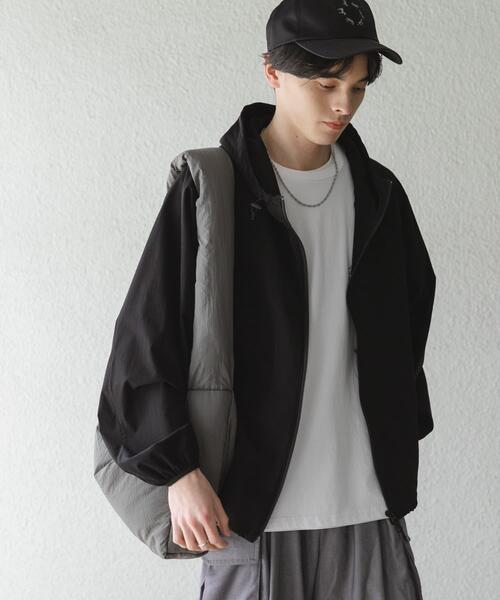 SENSE OF PLACE by URBAN RESEARCH(センスオブプレイスバイアーバンリサーチ)の「『ユニセックス』『UVカット / 撥水』ライトフーディージップパーカー(ナイロンジャケット・メンズ・ブラック/チャコールグレー/ホワイト・MEDIUM/LARGE)」の14枚目の写真