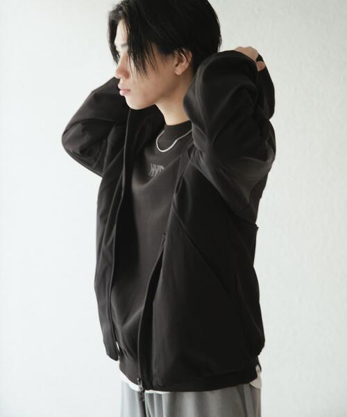 SENSE OF PLACE by URBAN RESEARCH(センスオブプレイスバイアーバンリサーチ)の「『ユニセックス』『UVカット / 撥水』ライトフーディージップパーカー(ナイロンジャケット・メンズ・ブラック/チャコールグレー/ホワイト・MEDIUM/LARGE)」の21枚目の写真