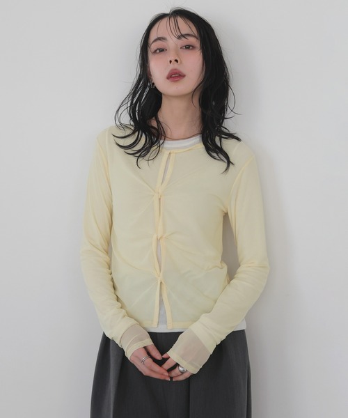 LIAN（リアン）の「2WAYクロスデザインシアートップス（Tシャツ/カットソー・レディース・ブラック/オフホワイト/グレー/イエロー・FREE）」の17枚目の写真