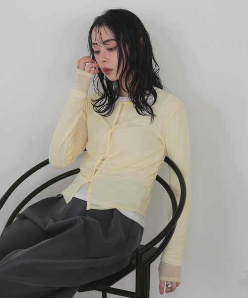 LIAN（リアン）の「2WAYクロスデザインシアートップス（Tシャツ/カットソー・レディース・ブラック/オフホワイト/グレー/イエロー・FREE）」の18枚目の写真