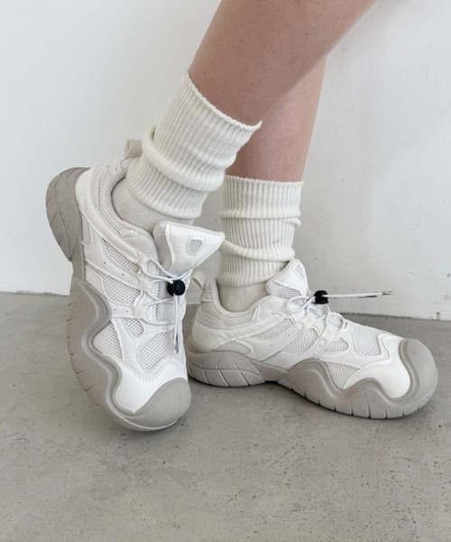 SOLLON.（ソルロン）の「ボリュームソールラインドロストスニーカーサンダル（スニーカー・レディース・ベージュ/ピンク/アイボリー/ブラック・23.5cm/24.5cm）」の8枚目の写真