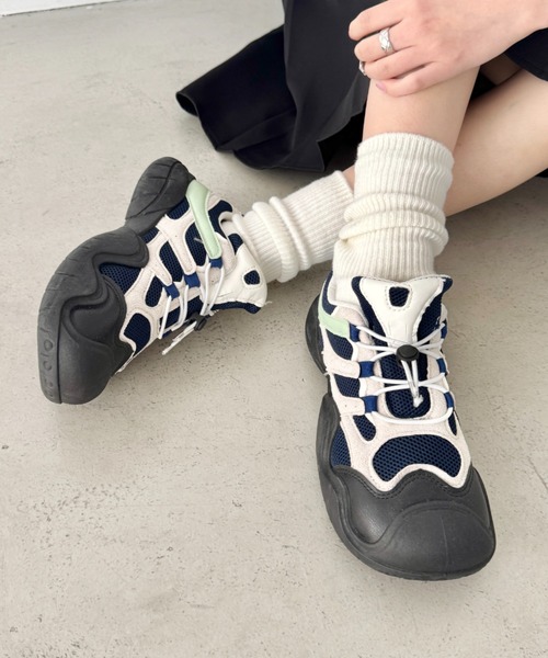 SOLLON.（ソルロン）の「ボリュームソールラインドロストスニーカーサンダル（スニーカー・レディース・ベージュ/ピンク/アイボリー/ブラック・23.5cm/24.5cm）」の20枚目の写真