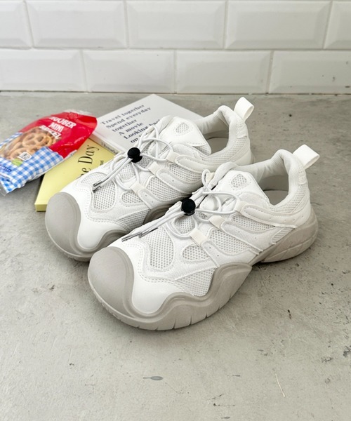 SOLLON.（ソルロン）の「ボリュームソールラインドロストスニーカーサンダル（スニーカー・レディース・ベージュ/ピンク/アイボリー/ブラック・23.5cm/24.5cm）」の13枚目の写真