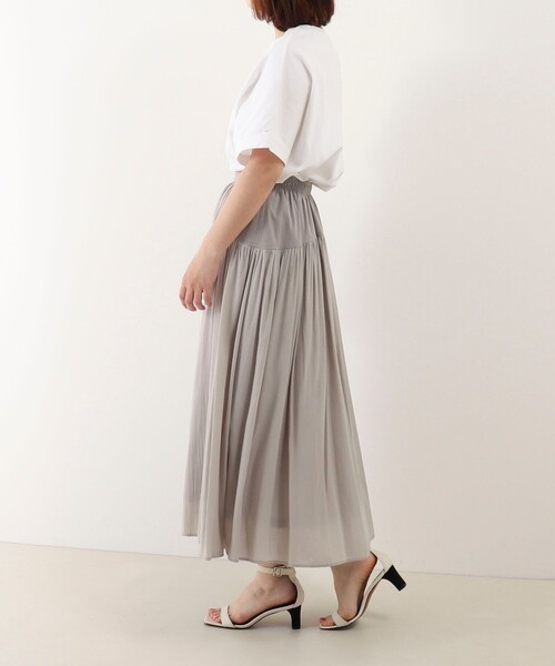 MICO COULIER(ミコクリエ)の「デザインヨーク切替ギャザースカート(スカート・レディース・グレイッシュベージュ/ネイビー・38/36)」の6枚目の写真