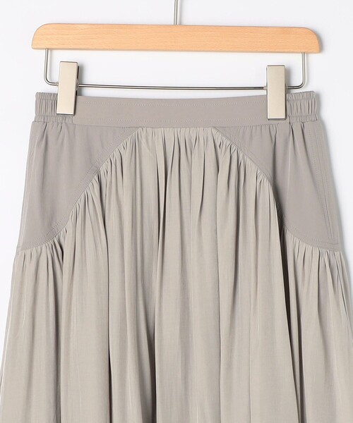 MICO COULIER(ミコクリエ)の「デザインヨーク切替ギャザースカート(スカート・レディース・グレイッシュベージュ/ネイビー・38/36)」の13枚目の写真