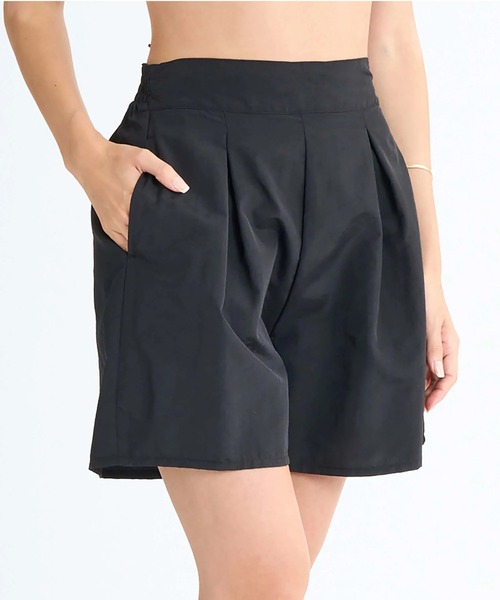 ROXY（ロキシー）の「SWEET HEAVEN SHORTS /ロキシー撥水加工水陸両用タック入りショートパンツ（水着）（水着・レディース・イエロー/ブラック/ブラック系その他・MEDIUM/LARGE/SMALL）」の22枚目の写真