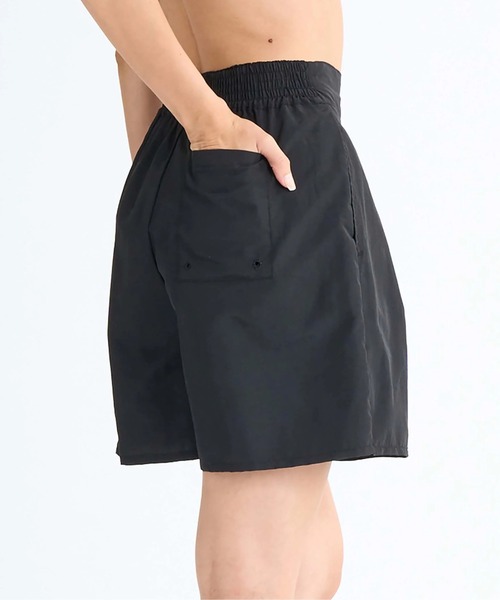 ROXY（ロキシー）の「SWEET HEAVEN SHORTS /ロキシー撥水加工水陸両用タック入りショートパンツ（水着）（水着・レディース・イエロー/ブラック/ブラック系その他・MEDIUM/LARGE/SMALL）」の21枚目の写真