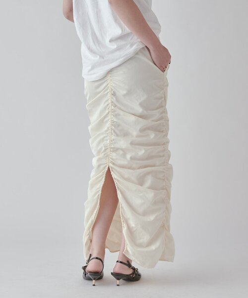 Lui's（ルイス）の「ギャザーデザインスカート（スカート・レディース・アイボリー/ブラック/ブラウン・FREE）」の21枚目の写真