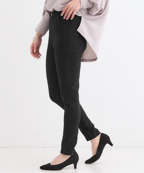 SHOO・LA・RUE（シューラルー）の「【S-LL】レイヤードスタイルに 脚をきれいに魅せる ストレッチスキニーパンツ（その他パンツ・レディース・ブラック/ダークオリーブ・01/02/03/04）」の11枚目の写真