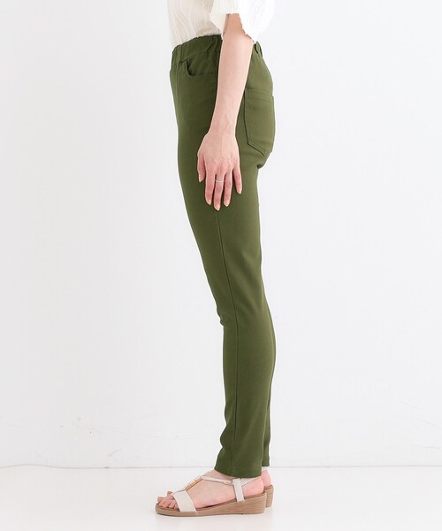 SHOO・LA・RUE（シューラルー）の「【S-LL】レイヤードスタイルに 脚をきれいに魅せる ストレッチスキニーパンツ（その他パンツ・レディース・ブラック/ダークオリーブ・01/02/03/04）」の19枚目の写真