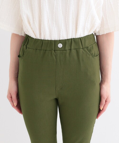 SHOO・LA・RUE（シューラルー）の「【S-LL】レイヤードスタイルに 脚をきれいに魅せる ストレッチスキニーパンツ（その他パンツ・レディース・ブラック/ダークオリーブ・01/02/03/04）」の4枚目の写真