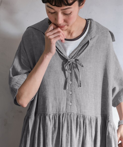 soulberry(ソウルベリー)の「セーラー襟のワンピース musubi(ワンピース・レディース・グレー・5L/4L/3L/LL/L/M)」の2枚目の写真